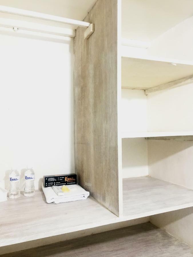 Kamar Keluarga Duri Kosambi Hotel จาการ์ตา ภายนอก รูปภาพ